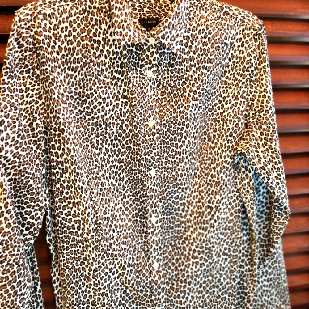 Talbots Cream, Black, &Brown Leopard Print Button down Shirt, Size 16